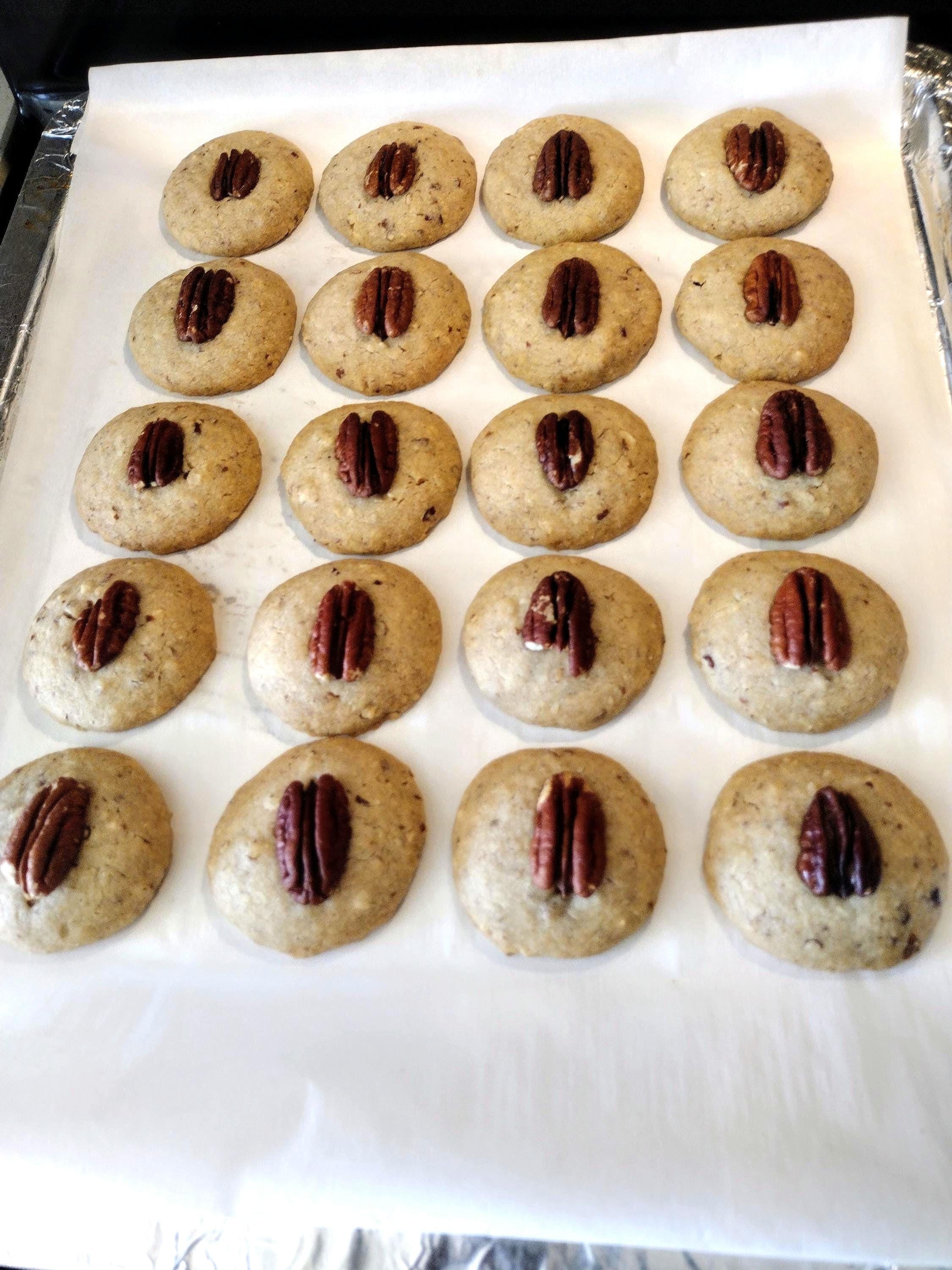 Delicious Pecan Sandies Cookies