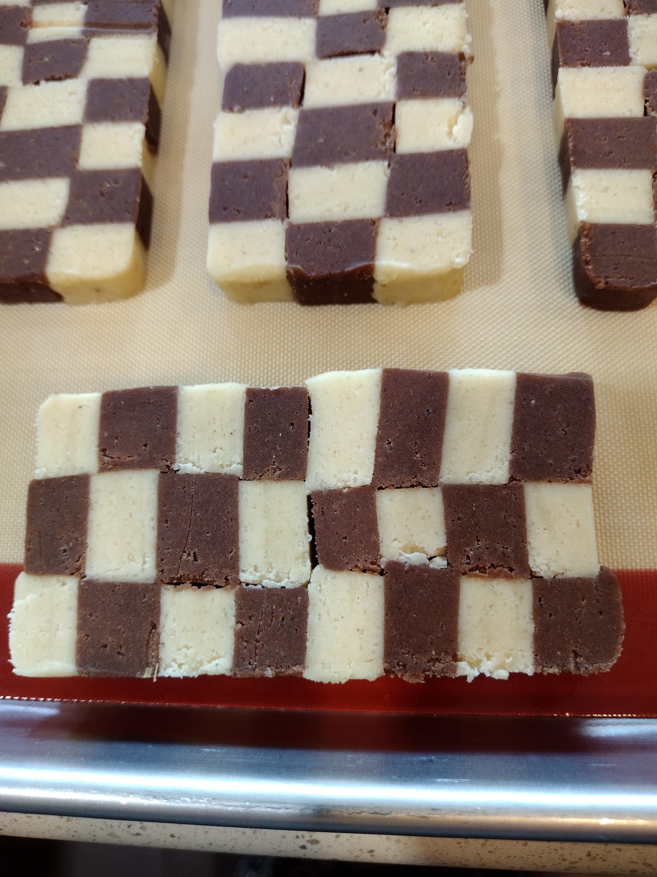 Delicious Checkerboard Chocolate and Vanilla Cookie