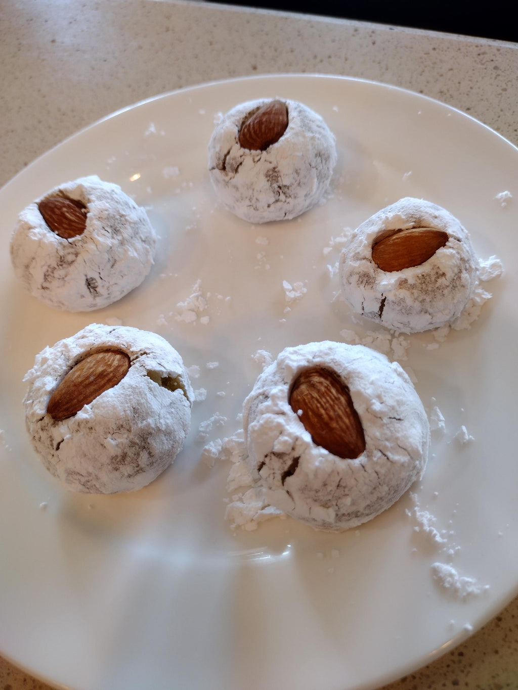 Italian Almond Cookies: Gluten-Free Ricciarelli, Set of 15