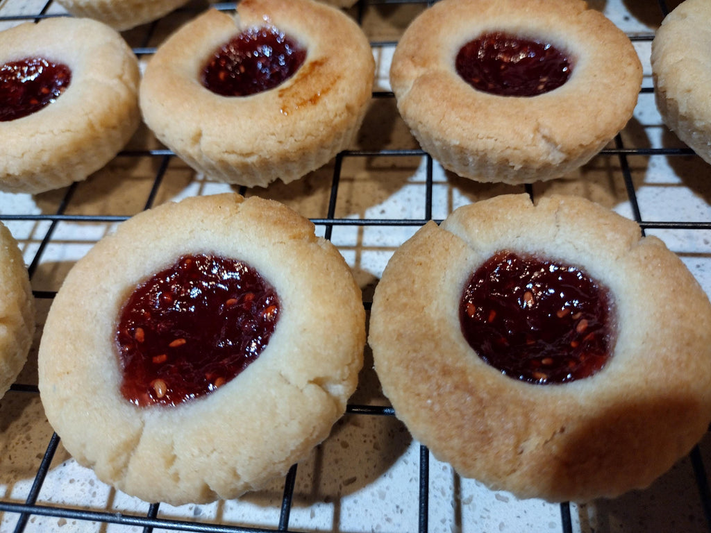 Mini Almond Raspberry Tart: 15-Piece Set