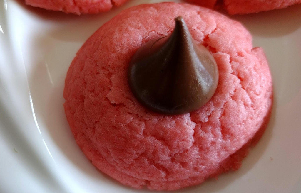 Strawberry Kiss Cookies