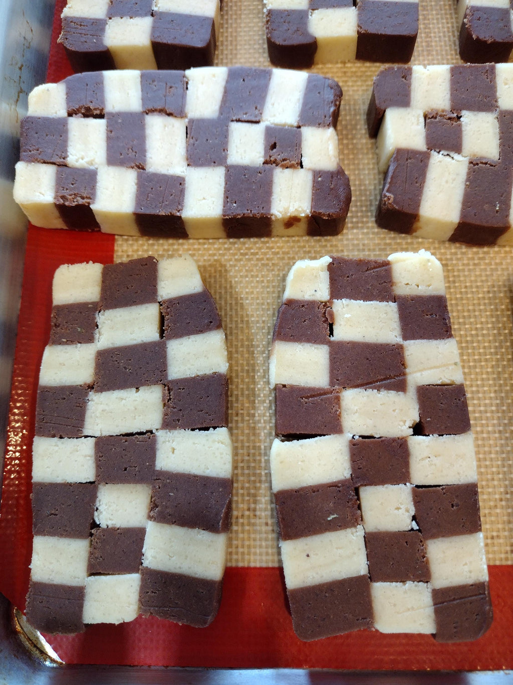 Delicious Checkerboard Chocolate and Vanilla Cookie