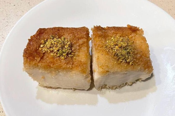 Maamoul mad bil Ashta: Lebanese Semolina Cream Cake with Pistachios